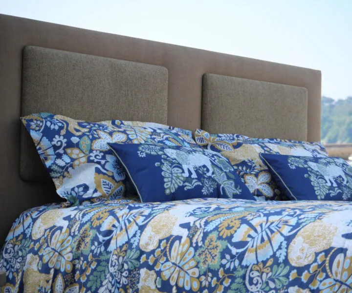 photo-couettes-oreillers-linge-de-lit-1440x1200.webp