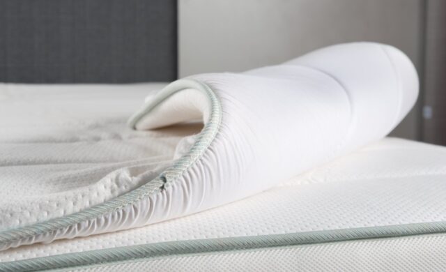 sur matelas memoire de forme literie michel